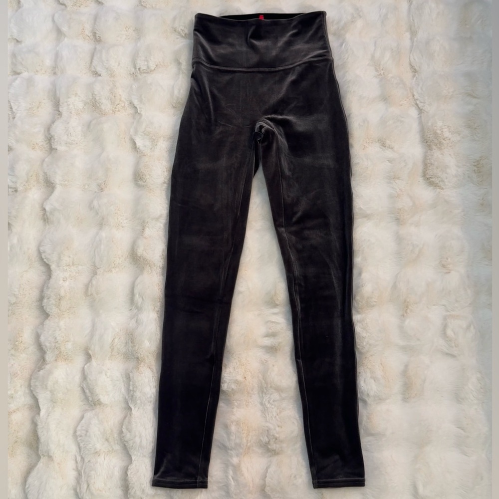 SPANX Velvet Leggings